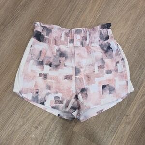 Chic Abstract Women's High Waist Shorts Size XS